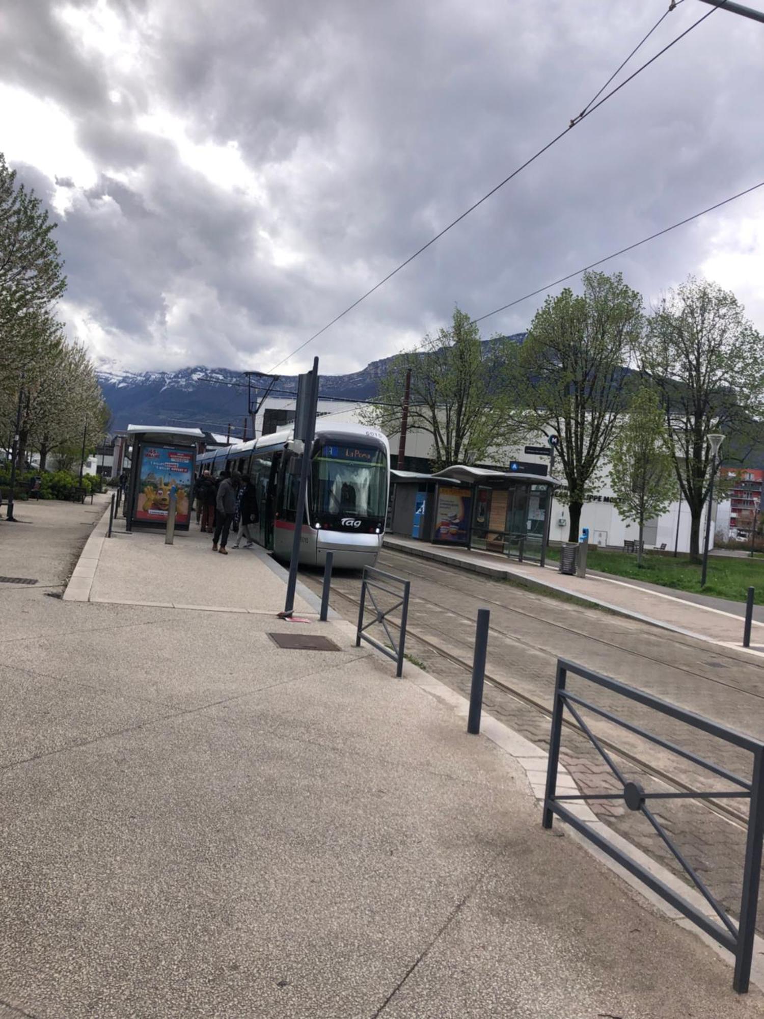 Soyeux De La Bruyere/ Grenoble*Parking Gratuit Apartment Exterior foto
